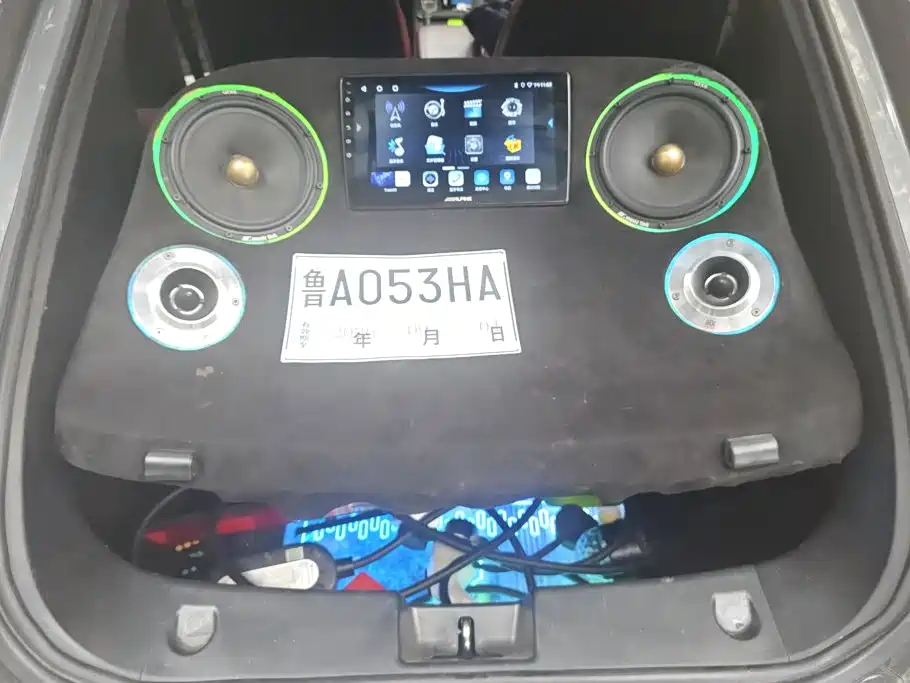 Leapmotor Leapmotor S01 — миниатюра 4