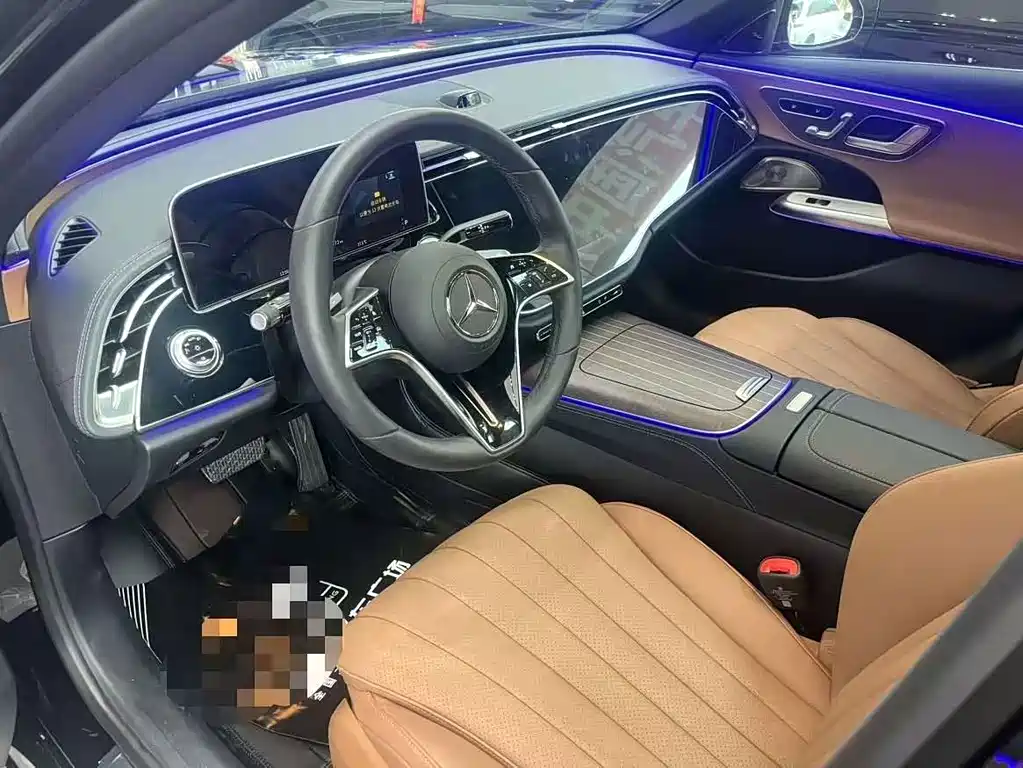 Mercedes-Benz E-Class — миниатюра 4
