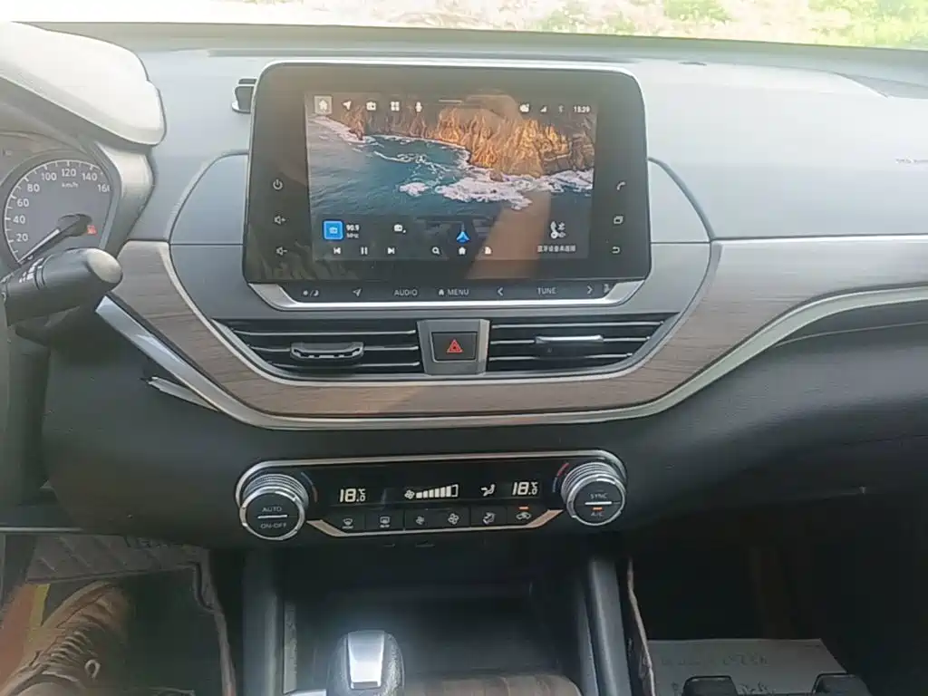 Nissan Teana — миниатюра 13