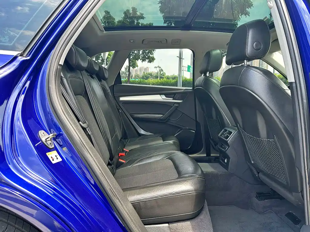 Audi Q5L — миниатюра 21