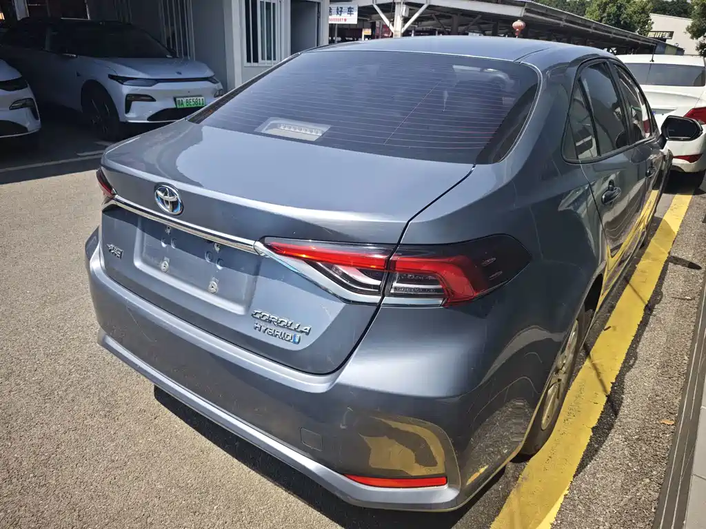 Toyota Corolla — миниатюра 14