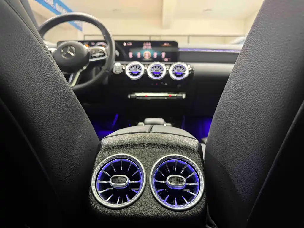 MERCEDES-BENZ A CLASS