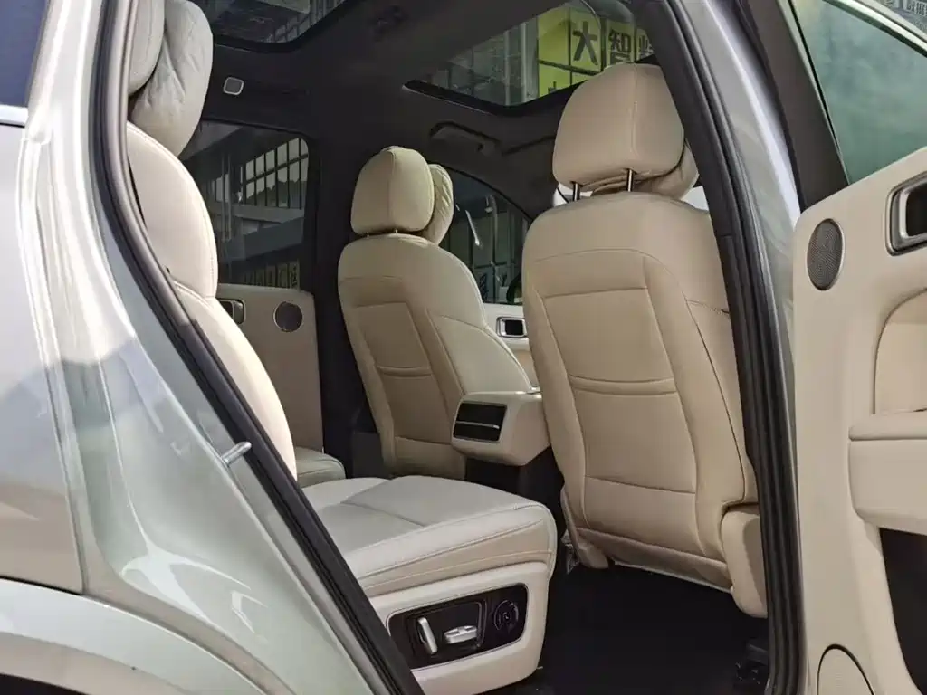 Li Auto Li L8 — миниатюра 9