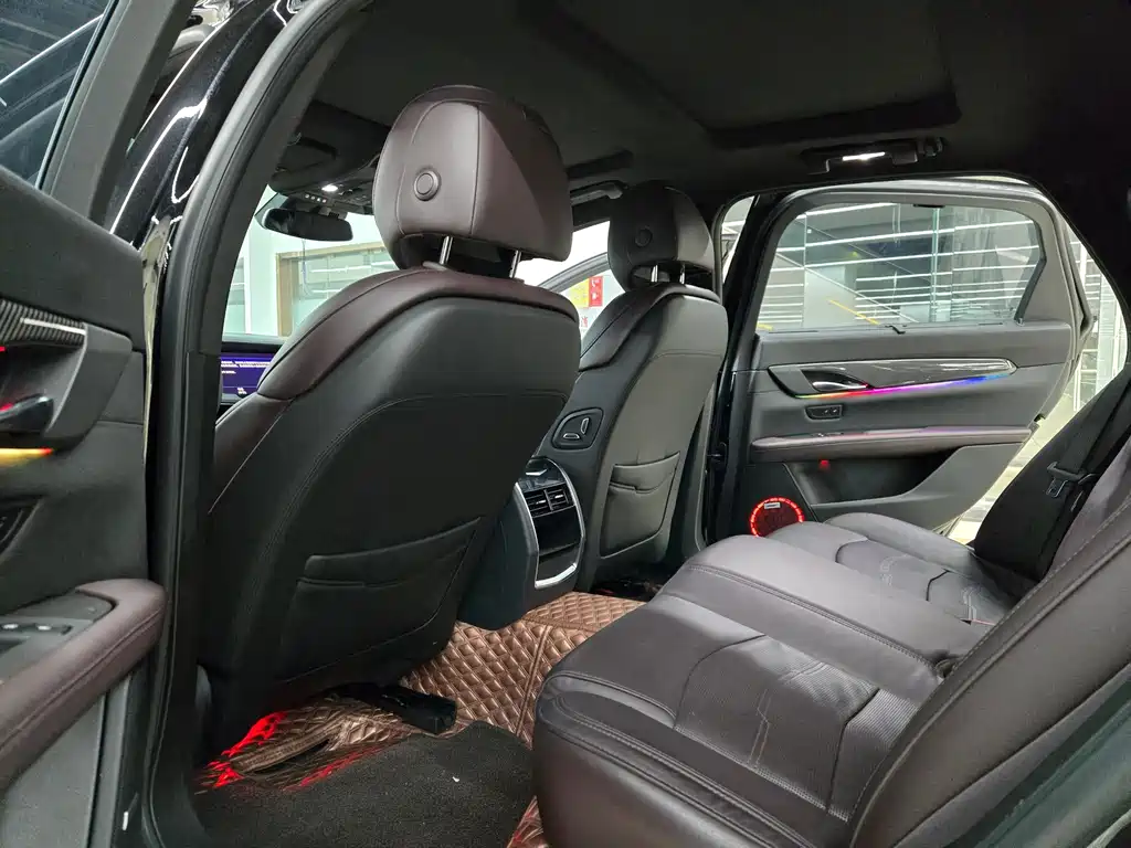 Cadillac CT6 — миниатюра 9