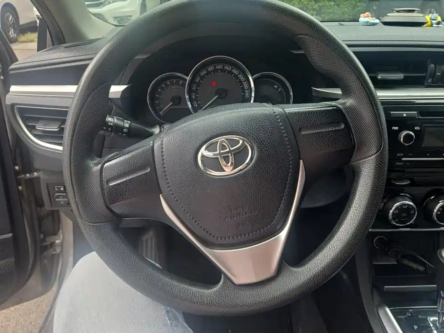 Toyota Corolla — миниатюра 15