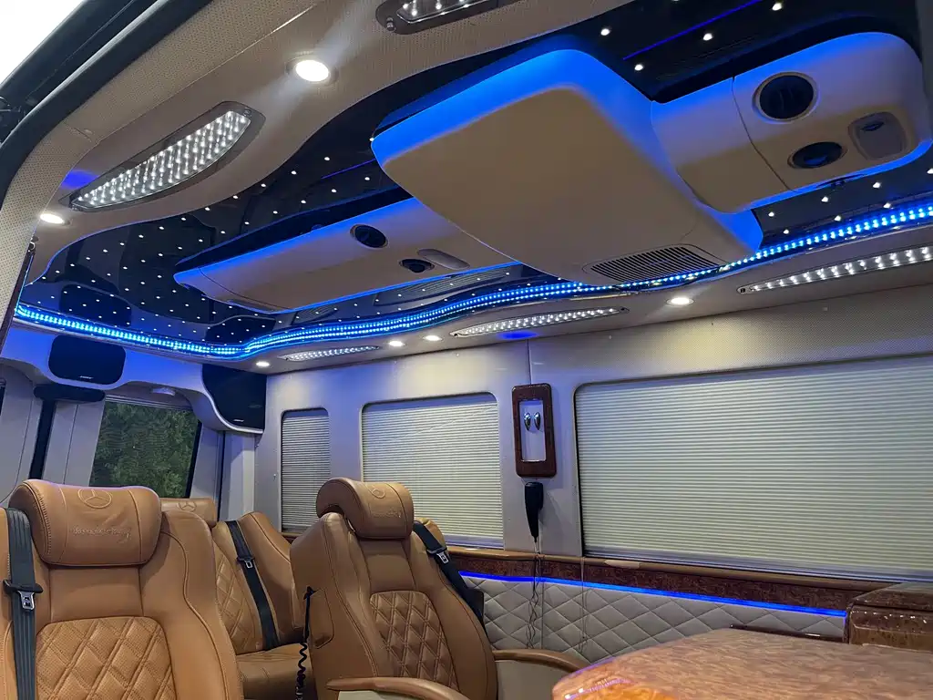 Mercedes-Benz Sprinter — миниатюра 10