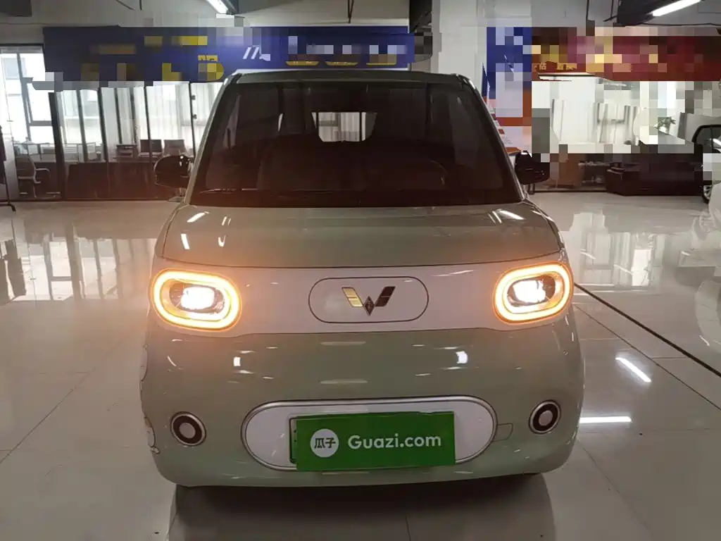 Wuling MINIEV — миниатюра 3