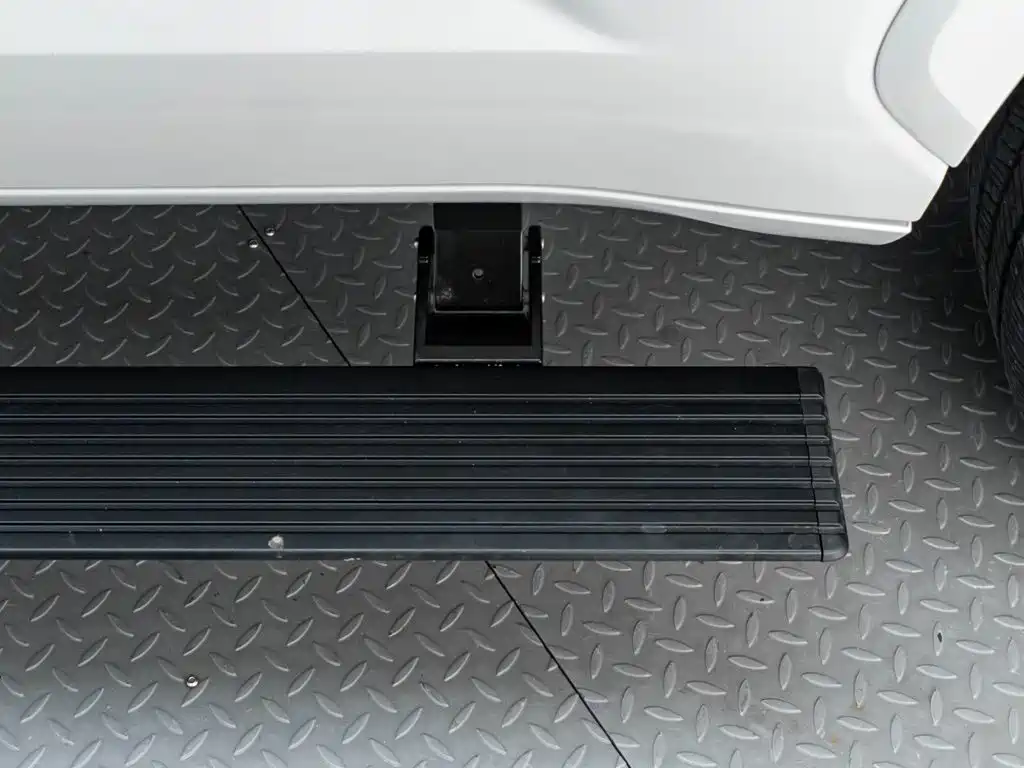 Toyota Sequoia — миниатюра 10