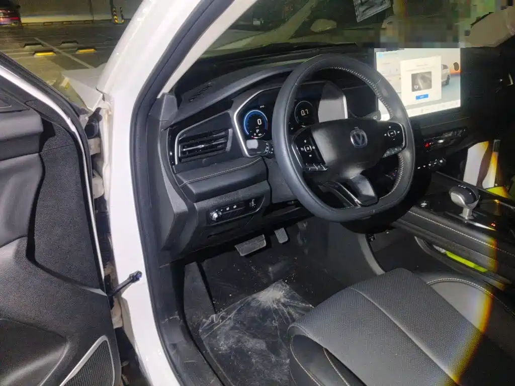 Changan CS75 — миниатюра 14