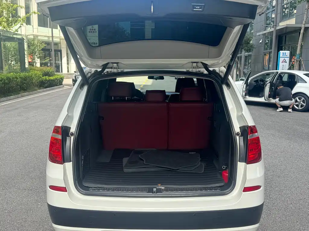 BMW X3 (Import) — миниатюра 10