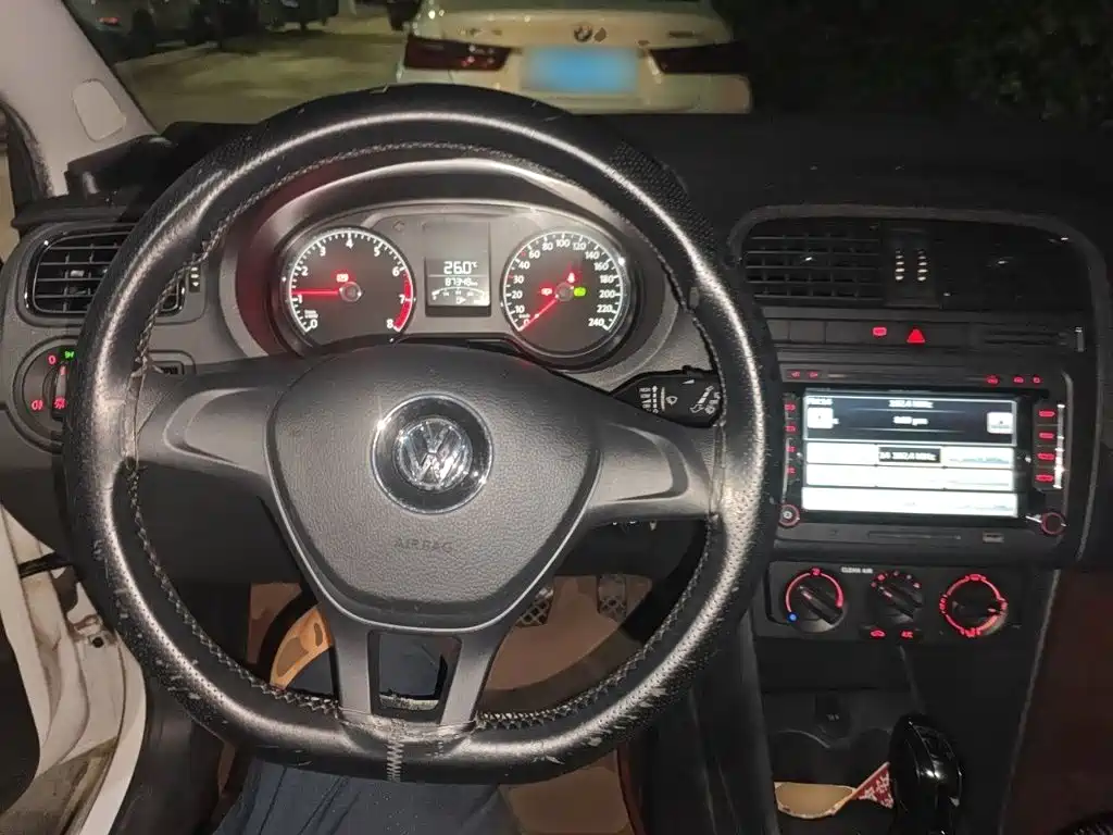 Volkswagen Polo — миниатюра 10
