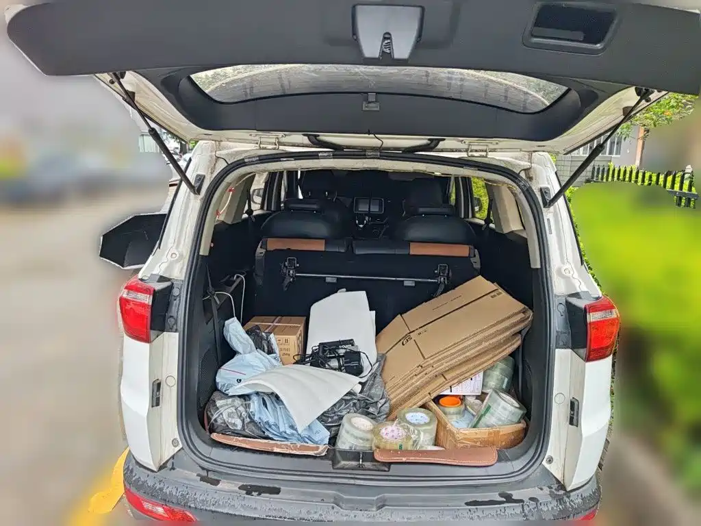 Wuling Hongguang S3 — миниатюра 15