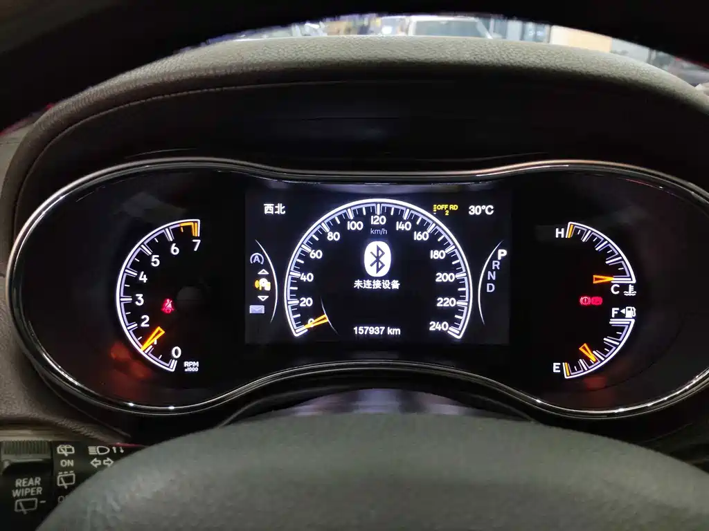 Jeep Grand Cherokee (Import) — миниатюра 6