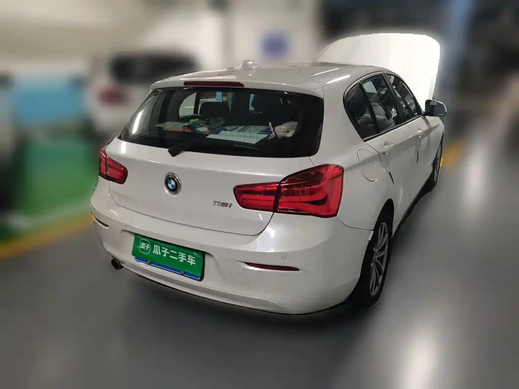 BMW 1 Series (Import) — миниатюра 6