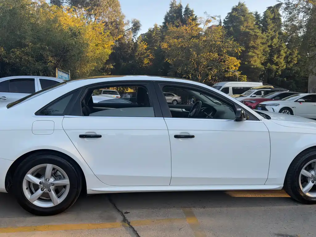 Audi A4L — миниатюра 18
