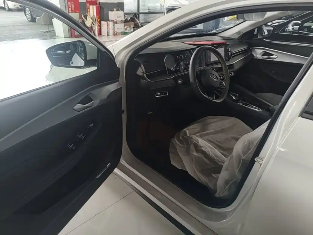 Geely Binrui — миниатюра 16