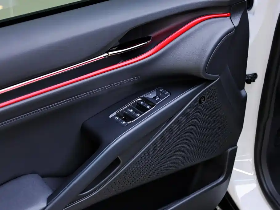 Ford Evos — миниатюра 17