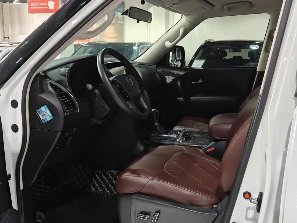 Nissan Patrol 2019 4.0L AT