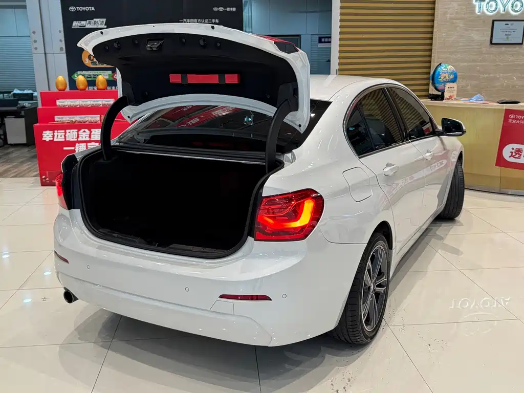 BMW 1 Series — миниатюра 18