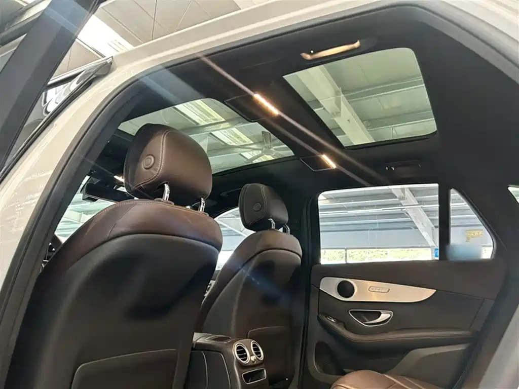 Mercedes-Benz GLC 2021 GLC 260 L 4MATIC