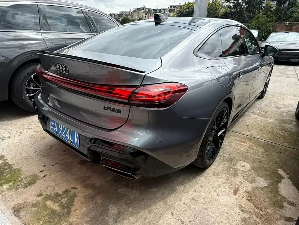 Audi A5L Sportback — миниатюра 2