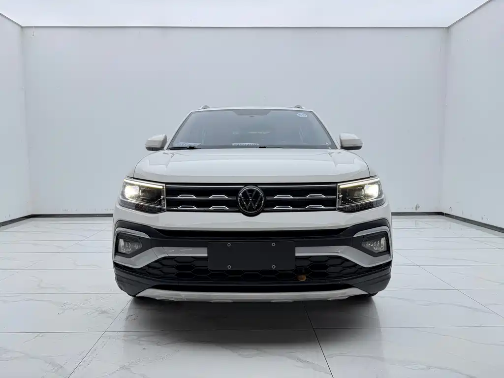 Volkswagen T-Cross — миниатюра 2