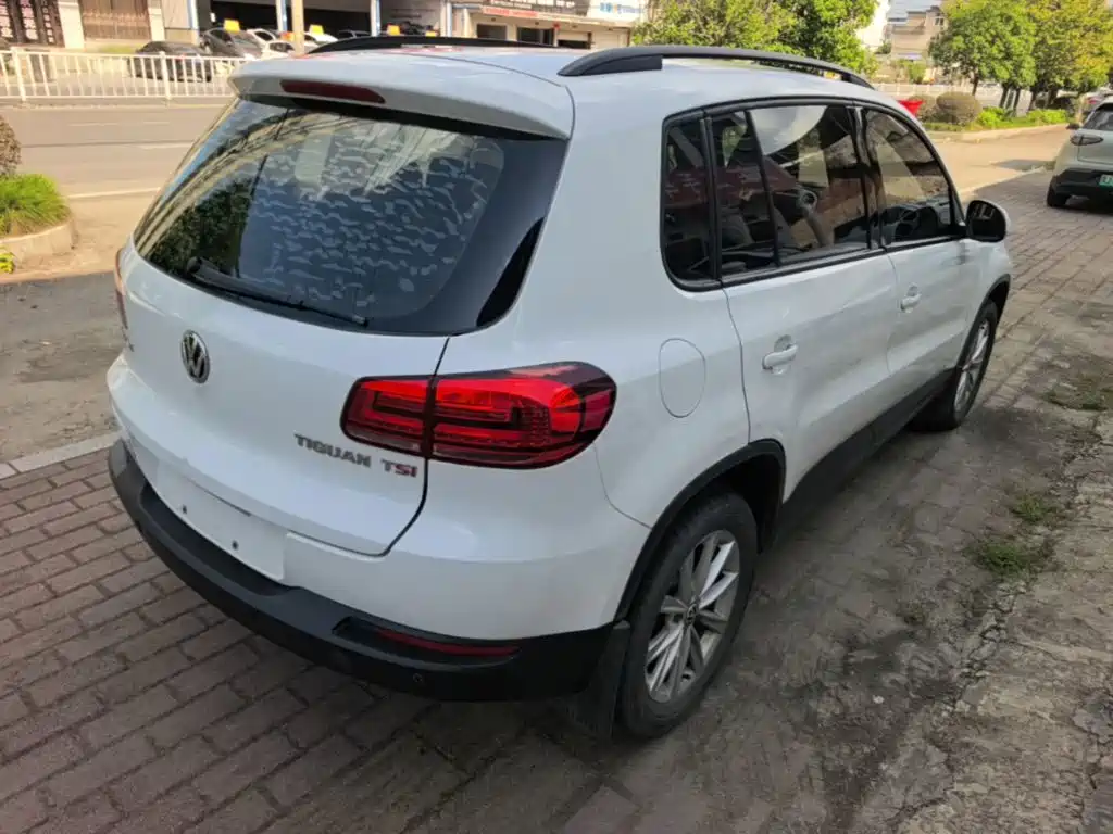 Volkswagen Tiguan — миниатюра 7