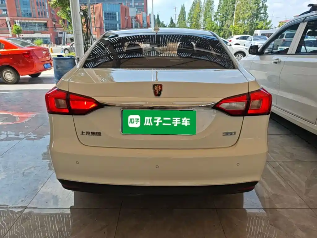 Roewe 360 — миниатюра 6