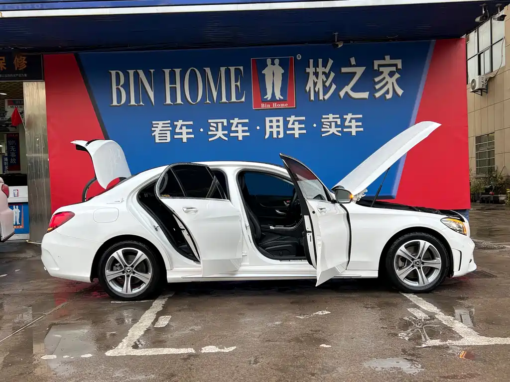 MERCEDES-BENZ C CLASS