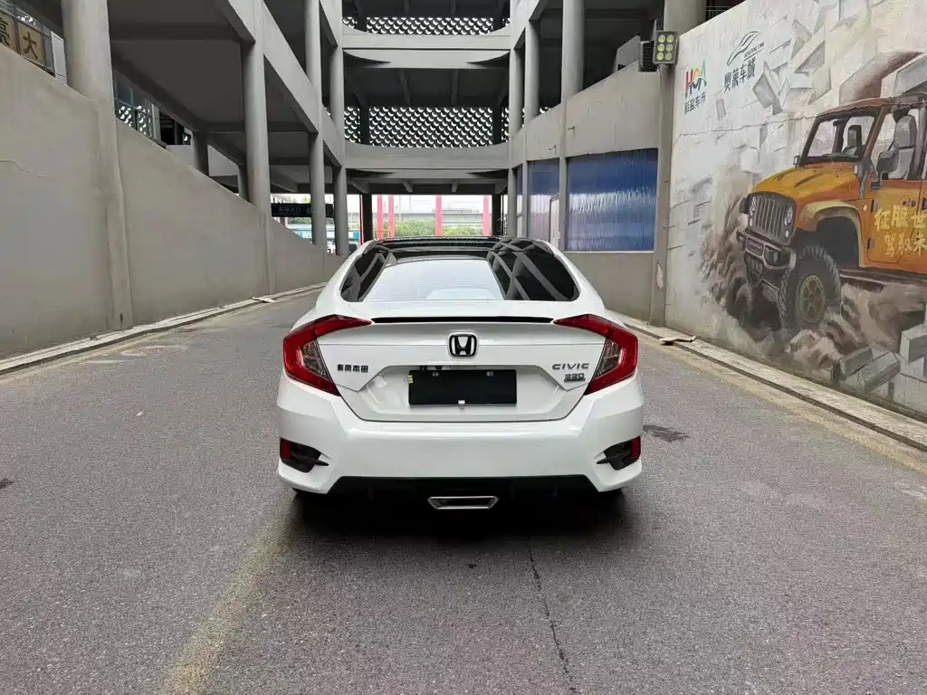 Honda Civic — миниатюра 5