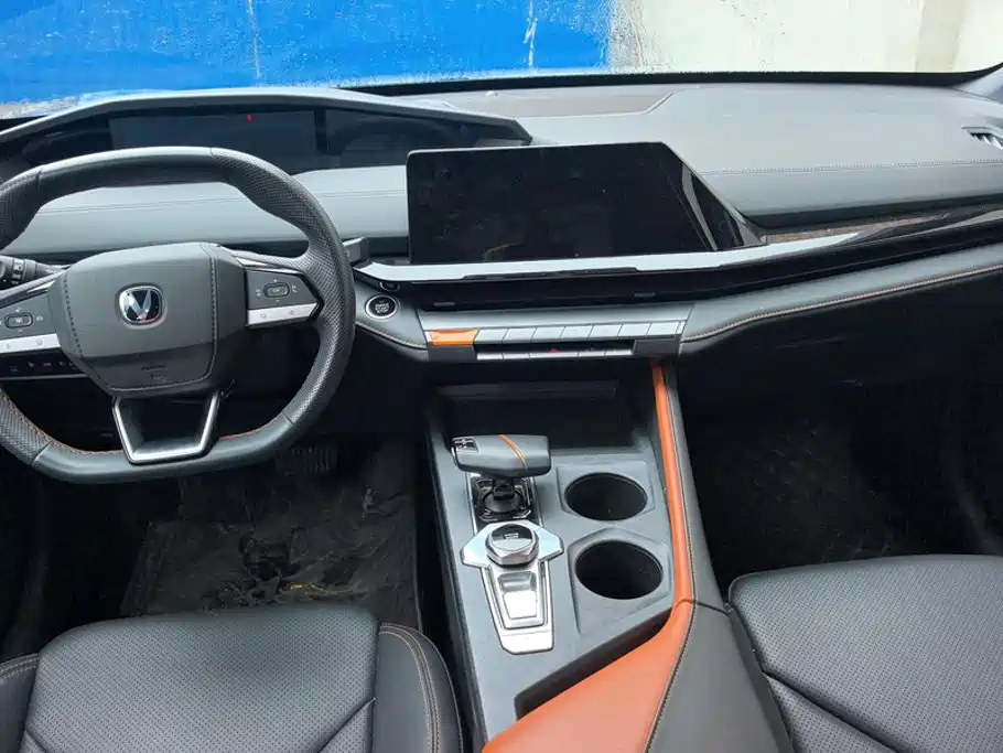 Changan UNI-V iDD — миниатюра 12