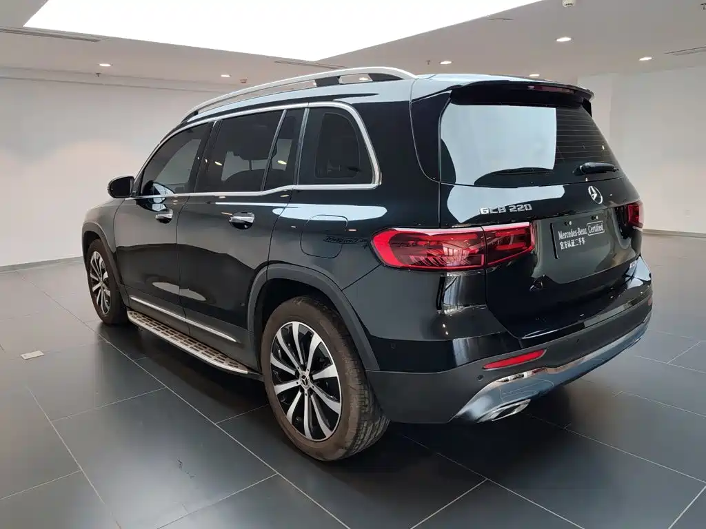 Mercedes-Benz GLB — миниатюра 4