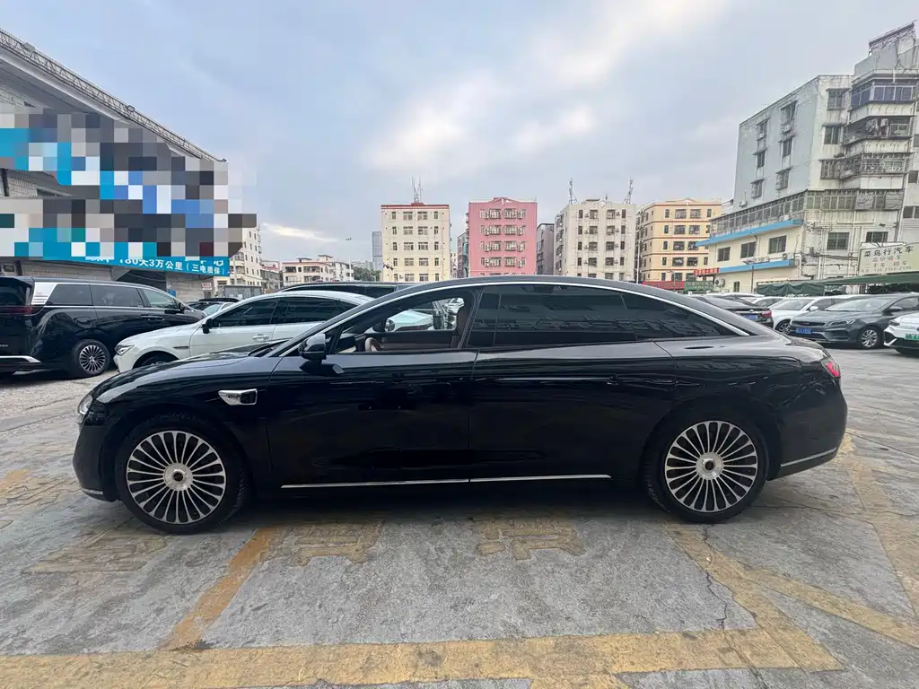 AITO ENJOY THE WORLD S9