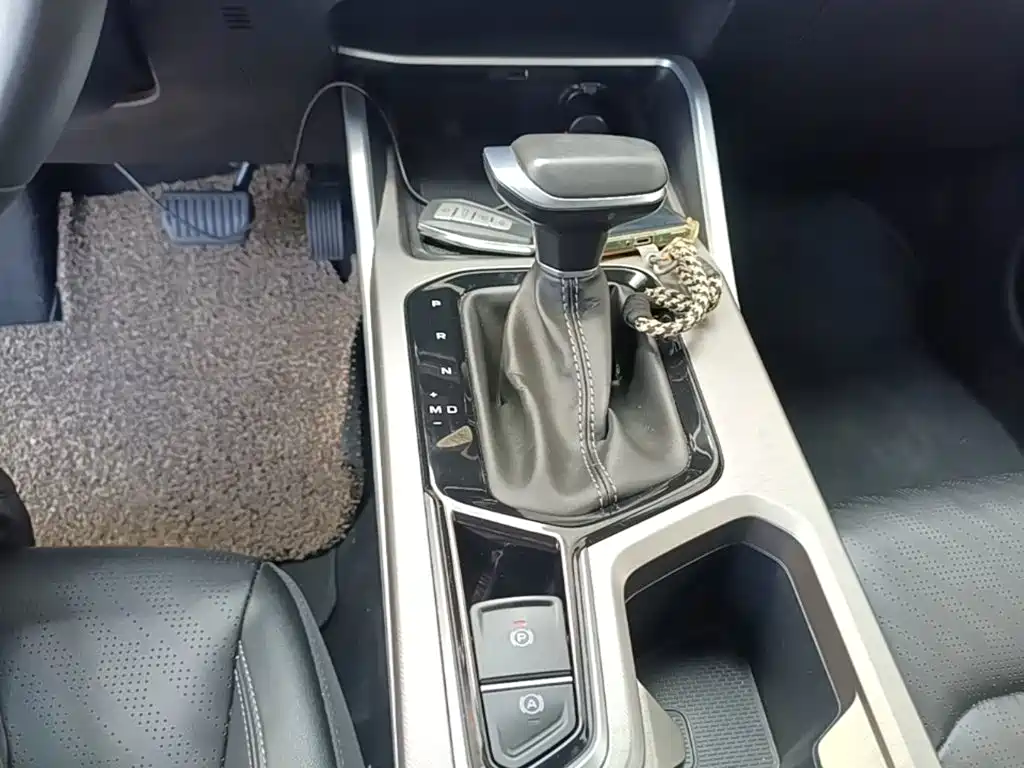 Geely Emgrand — миниатюра 14