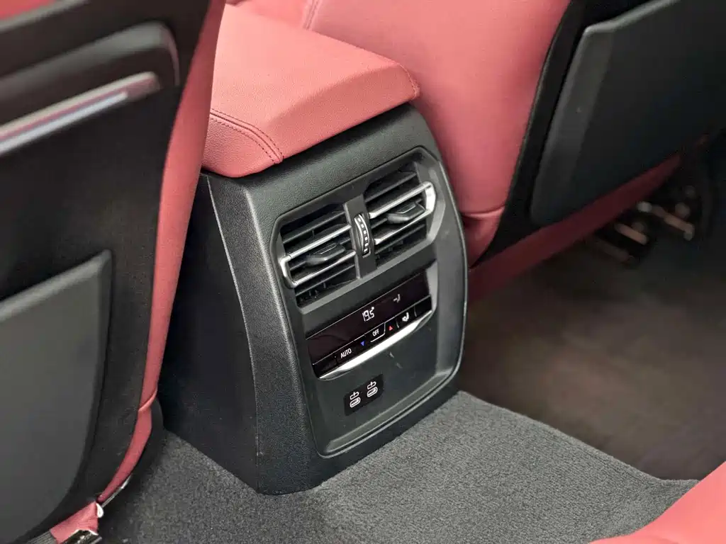 BMW 3 Series — миниатюра 9