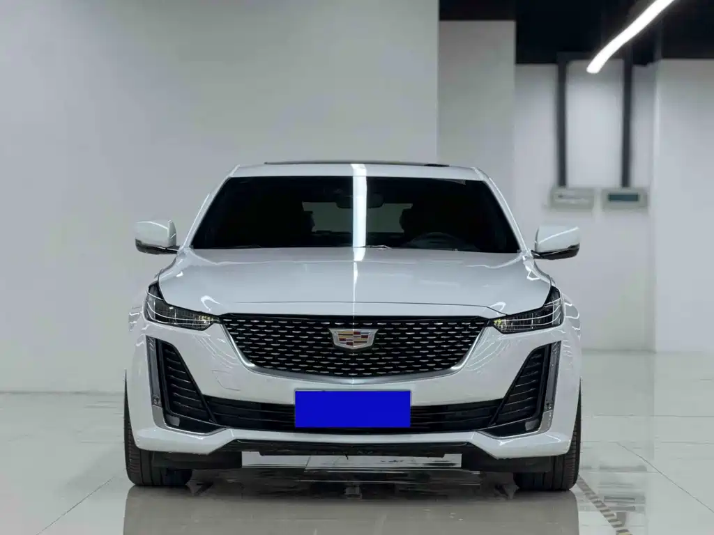 Cadillac CT5 — миниатюра 5