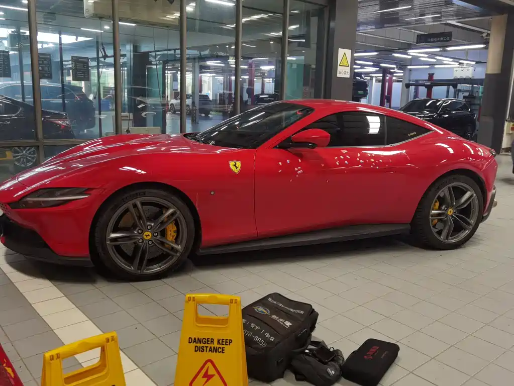 Ferrari Roma — миниатюра 3