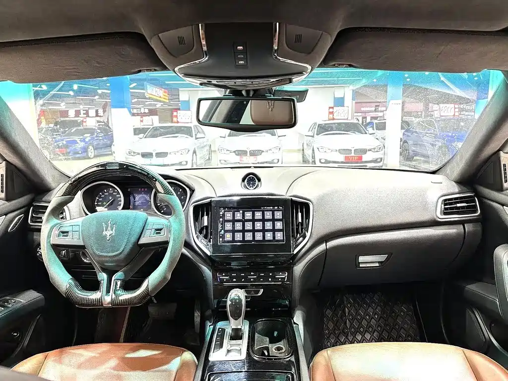 Maserati Ghibli — миниатюра 7