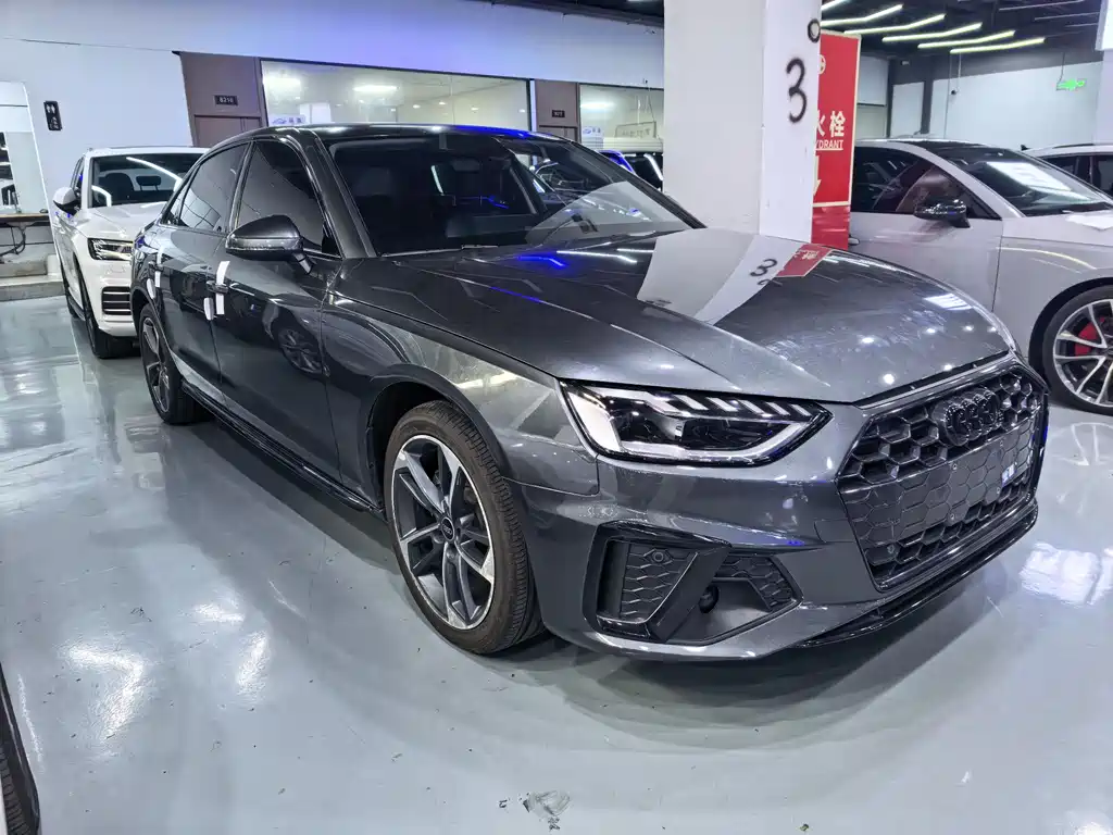 Audi A4L 2022 40 TFSI Fashion