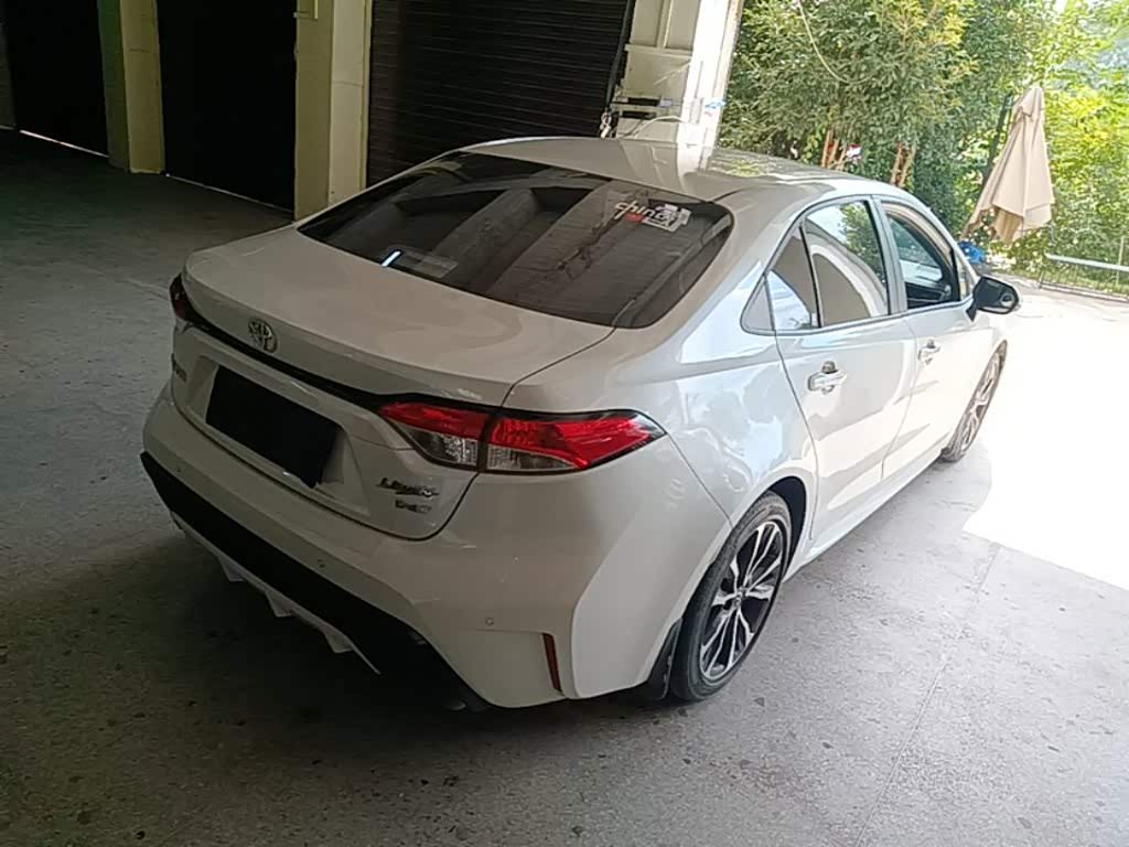 Toyota Levin 1.2 л 2021 г. Белый, пробег 43700 км