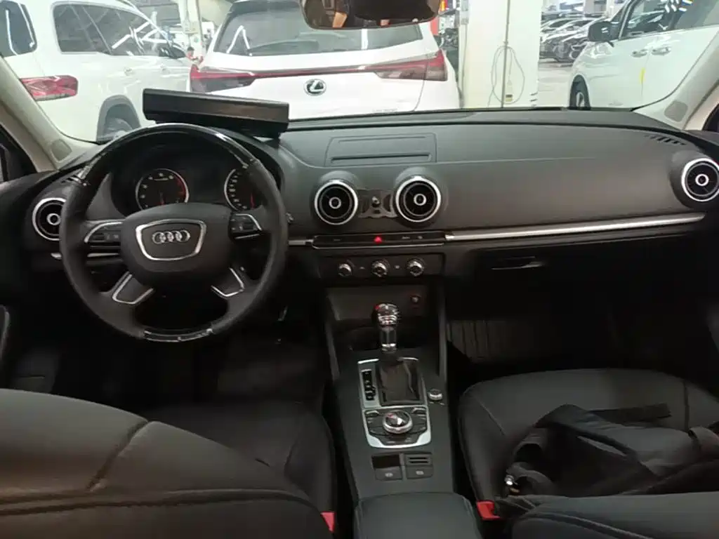 Audi A3 — миниатюра 10