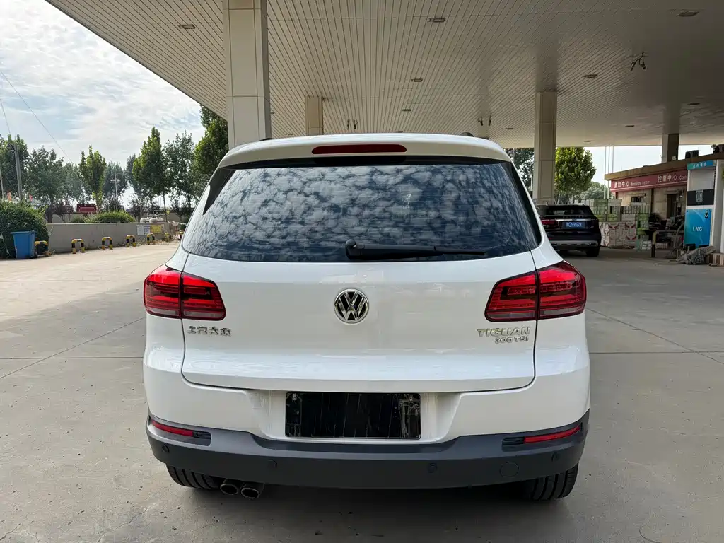 Volkswagen Tiguan — миниатюра 11