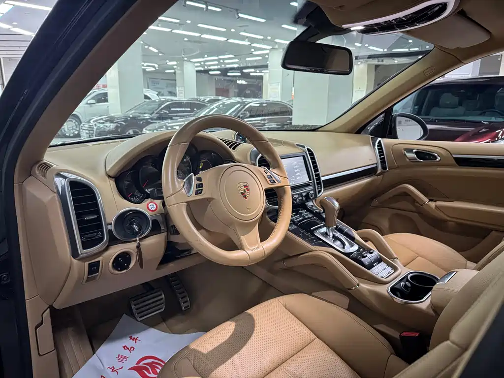 Porsche Cayenne 2011 Cayenne S 4.8L