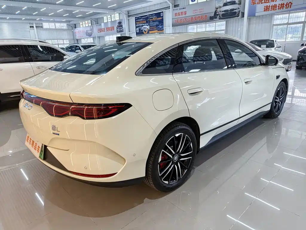 BYD Qin L — миниатюра 6
