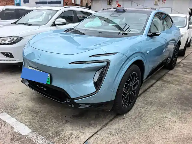 2025 Avatr 07
