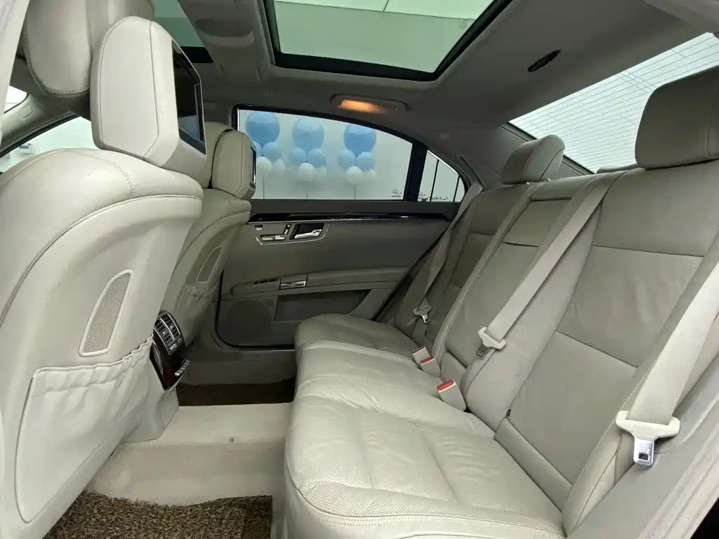 Mercedes-Benz S-Class — миниатюра 28