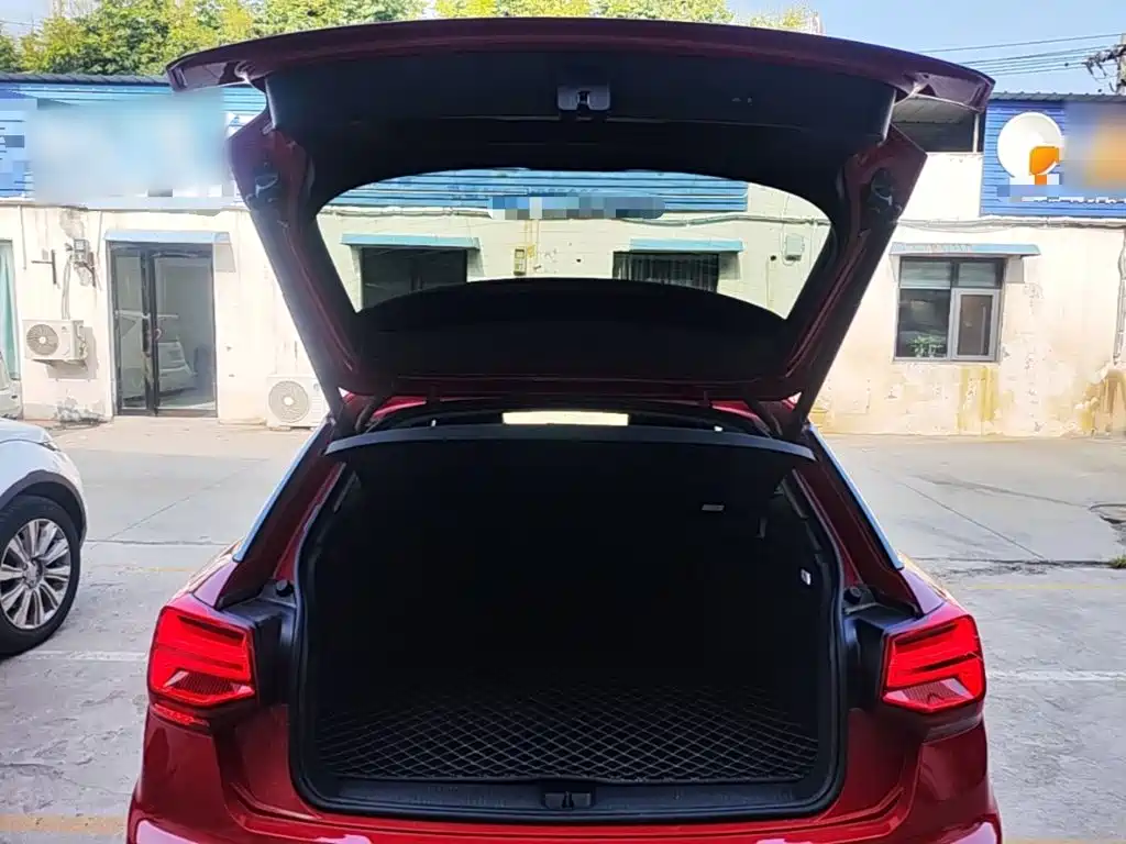 Audi Q2L — миниатюра 19
