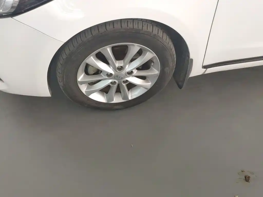 Kia K3 — миниатюра 23