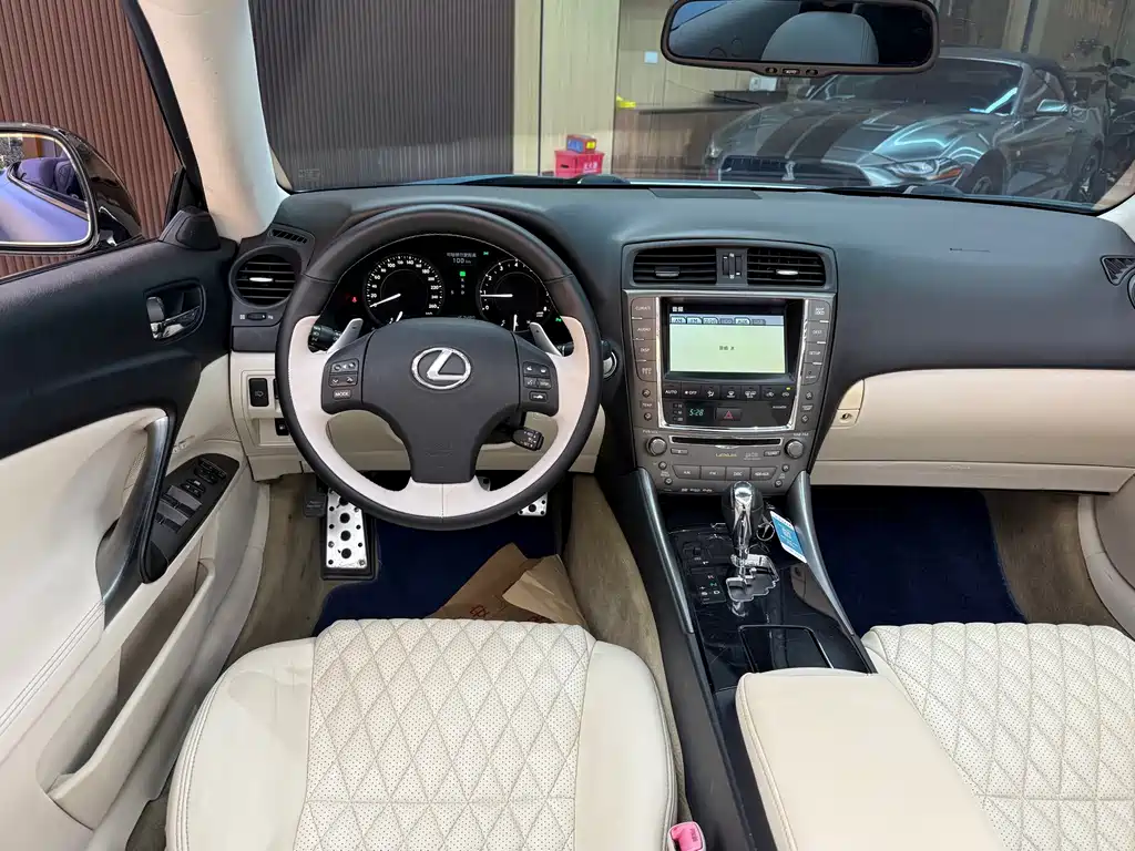 Lexus IS — фотографии объявления, Фото 19