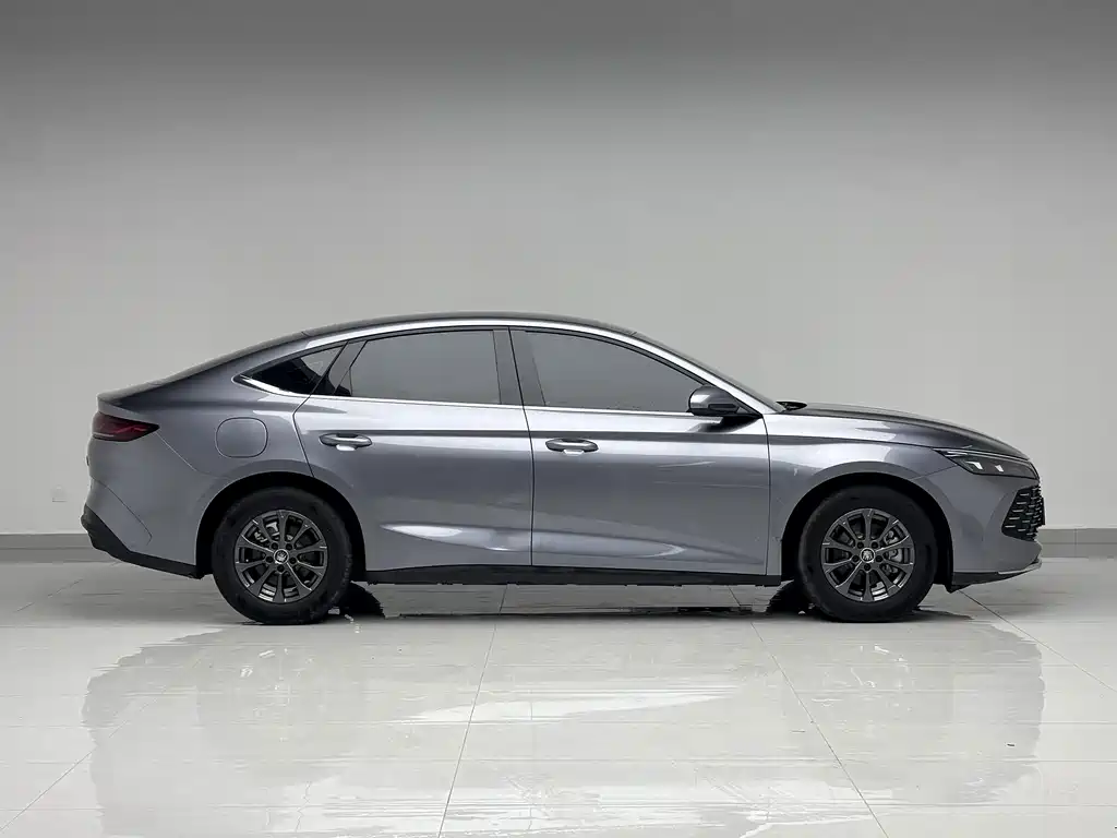 BYD Qin L — миниатюра 7